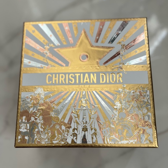 Dior Holiday 2025 Gift Box NIB - Picture 2 of 8
